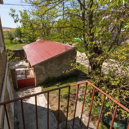 Casa Del Minatore بيت للعطل